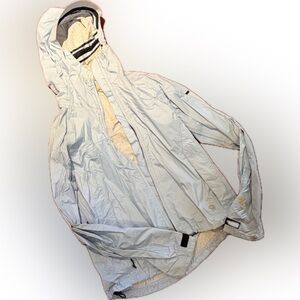 Mountain Hardware Rain Jacket shell Small, blue, hood, full zip, sleeve pocket